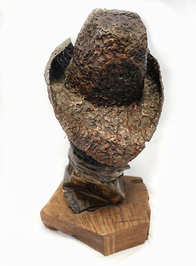 A most unique Daryl Colburn non-ferrous metal sculpture titled Ridin' the Point is well over 25 years old in perfect condition available now at sculpture Collector!