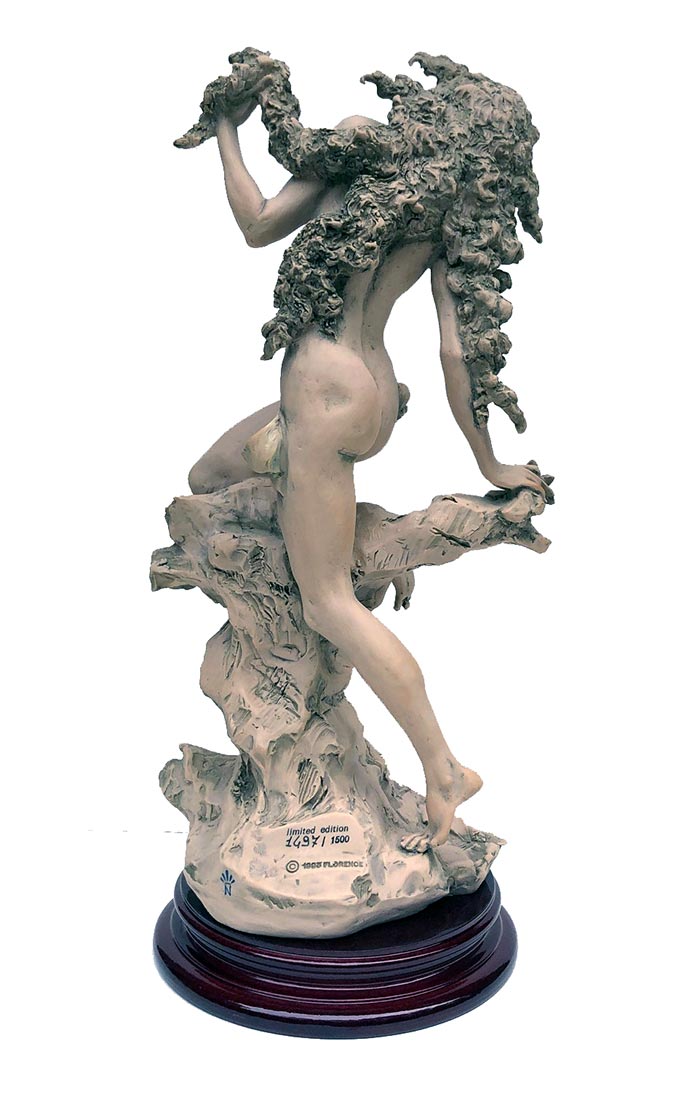 Lilia a sculpture by Giuseppe Armani a porcelain figurine