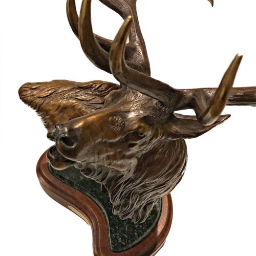7-Up a bronze elk sculpture by Dennis Jones