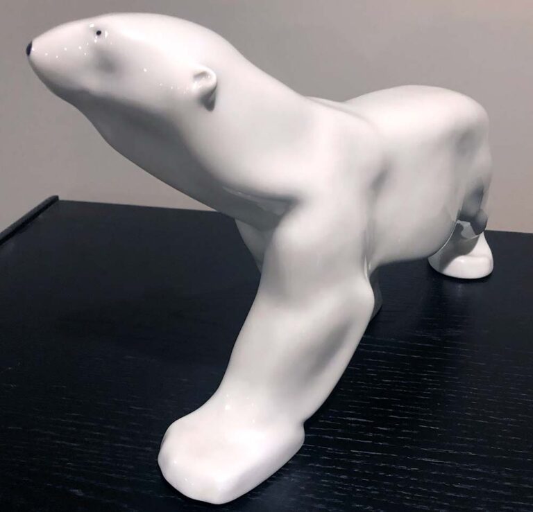 Polar Bear sculpture in porcelain by Lomonosov Porcelain USSR