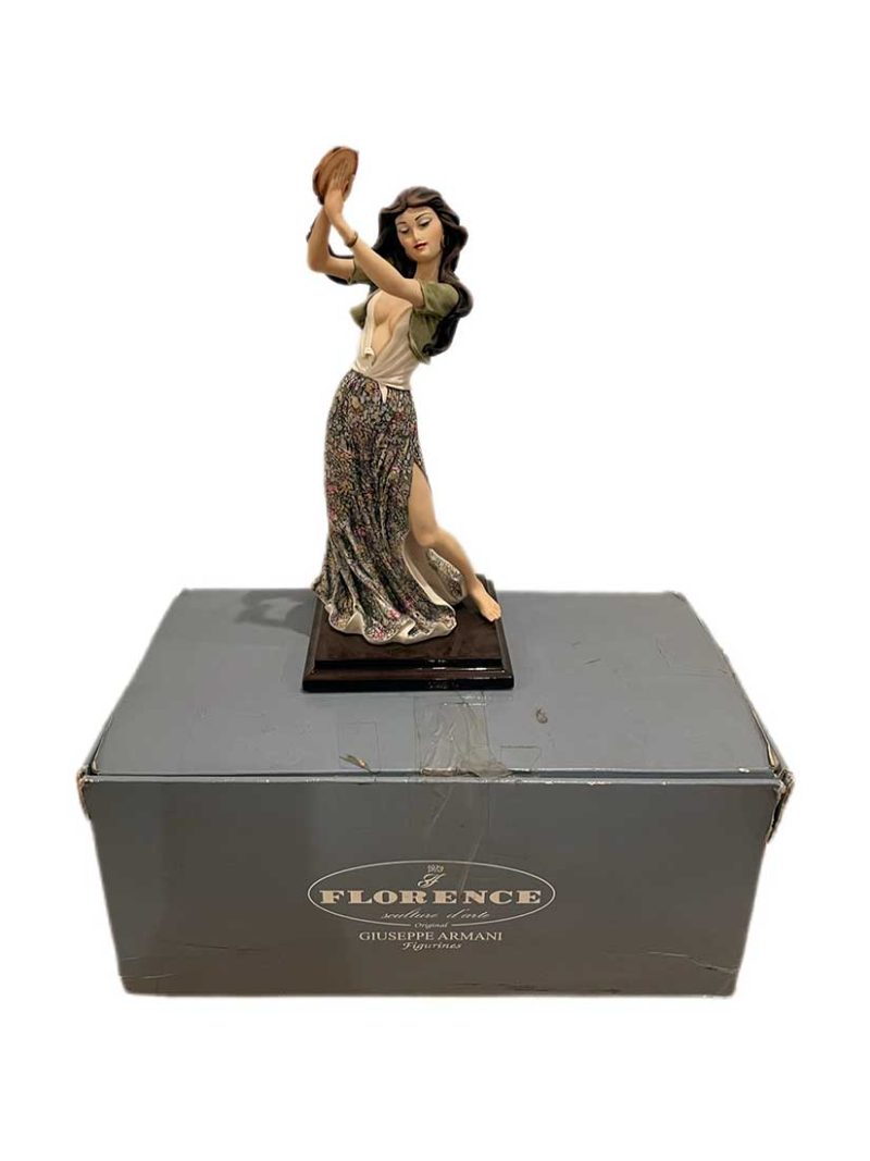 La Gitana Gypsy Dancer a Figurine in porcelain by Italian sculptor-artist Giuseppe Armani