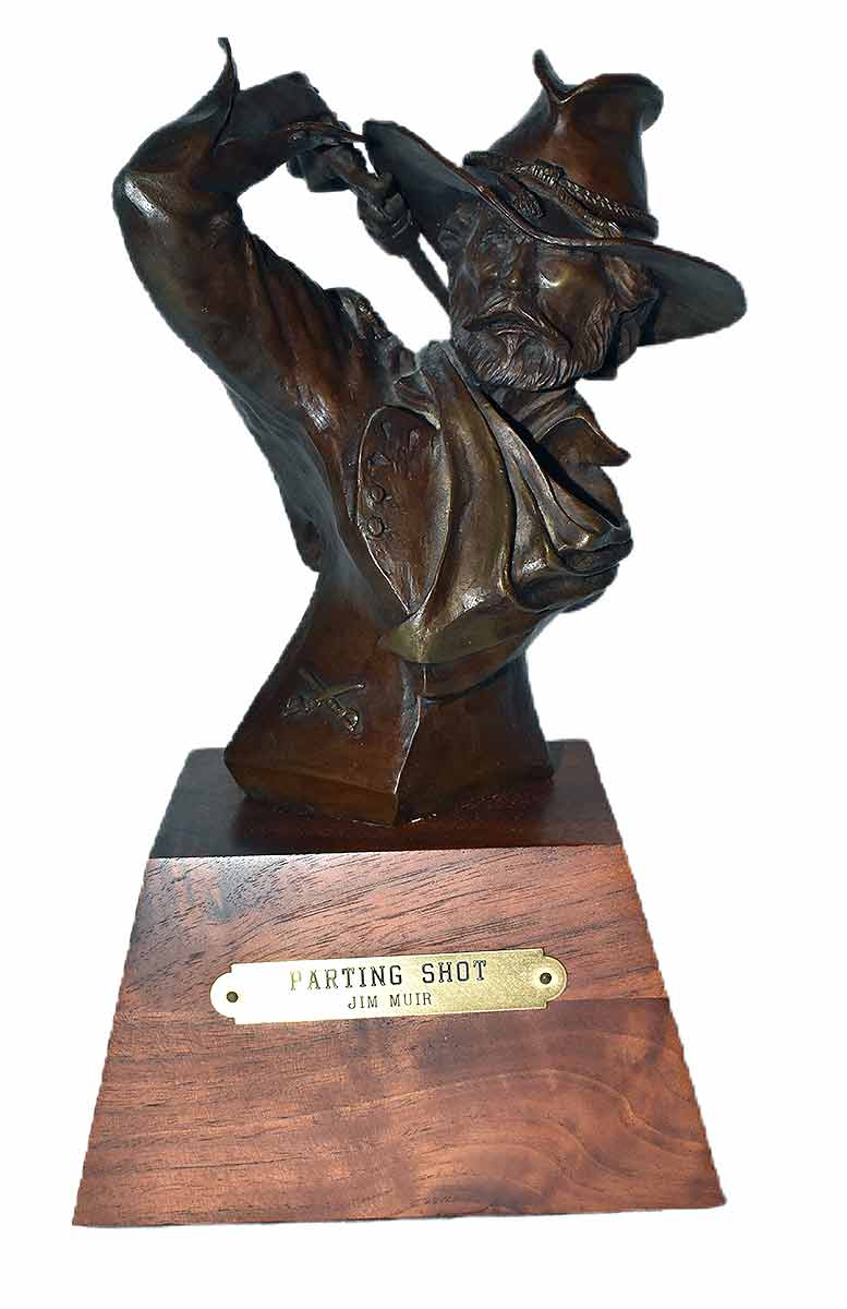 Historically significant limited edition bronze Civil War sculpture "Parting Shot" by James Muir