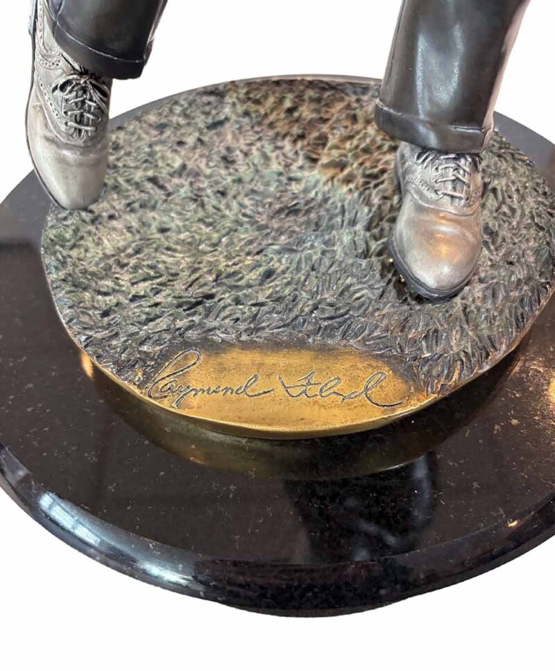 Limited Edition Bronze of golfer Raymond Floyd with signature by Legends. Available now from SculptureCollector.com where for 30+ years unique and creative Sculpture is purchased in a safe and secure maner glogbally.